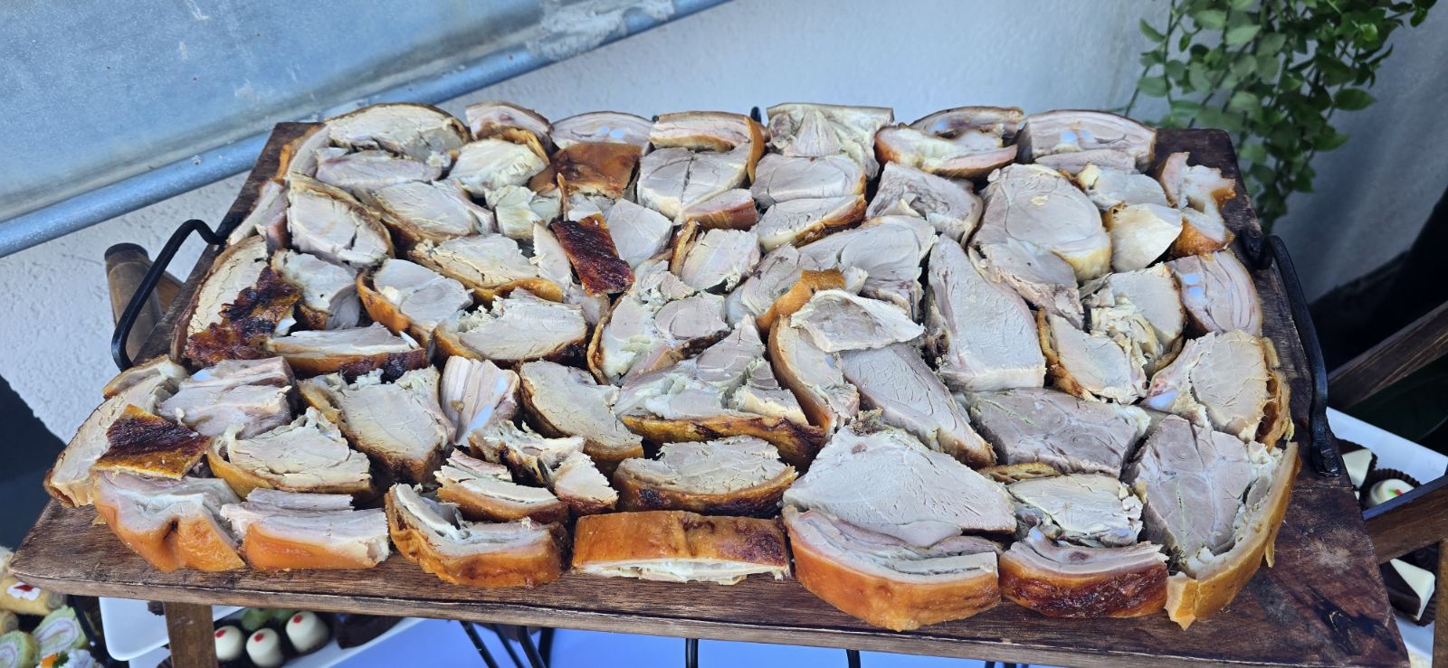 Svečani ambijent sa horizontalnom kompozicijom